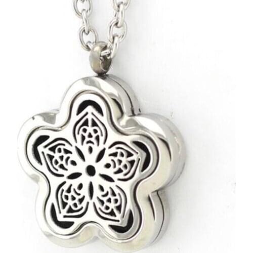 10pcs/lot Stainless Steel Flower Shape Aroma Essential Oil Diffuser Perfume Locket Pendant Necklace