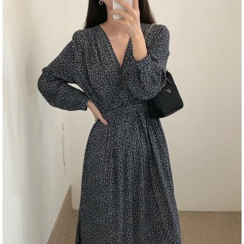 HziriP Women Vintage Floral New Elegant 2021 Printed V-neck A-line Hot Femme Retro Chic Beach Long Sleeve Maxi Party Dresses