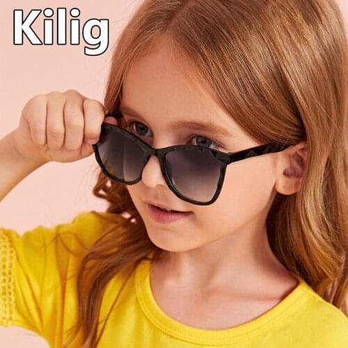 Hot Rhinestone Frame Children Sunglasses New Fashion Square Kids Sun Glasses Boy Girl Goggles Baby Travel Glasses UV400 Gift