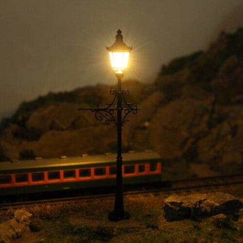 5pcs HO Scale Lamp Post Single Head 10cm 1:87 Street Lights Model Railway Train LEDs Miniature LQS74HO