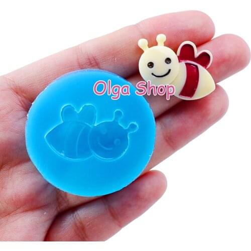 DYL120 26..4mm x 16.9mm Bee Silicone Mold Fondant Cake Decoration Candy Resin Clay Earrings Necklace Craft Soap Candle FOOD SAFE