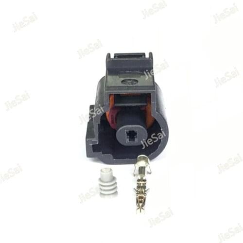 1 Pin Automotive Engine Oil Sensor Connector 1J0973701A/42123100 For VW Magotan Sagitar