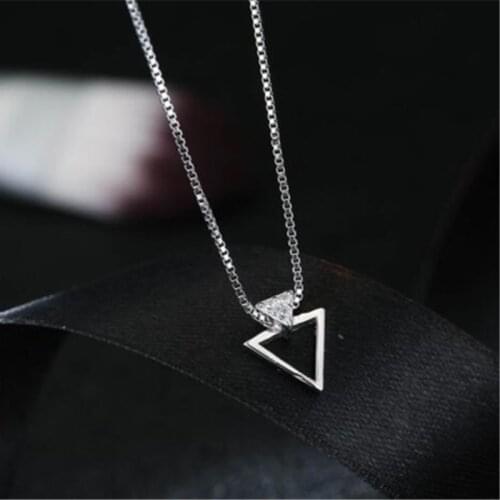 Creative Geometric Personality Fashion 925 Sterling Silver Jewelry Triangle Crystal Clavicle Chain Pendant Necklaces N150