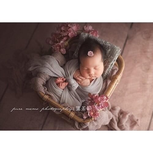 New baby photography prop vintage woven rattan baby picture shot container frame shooting studio props