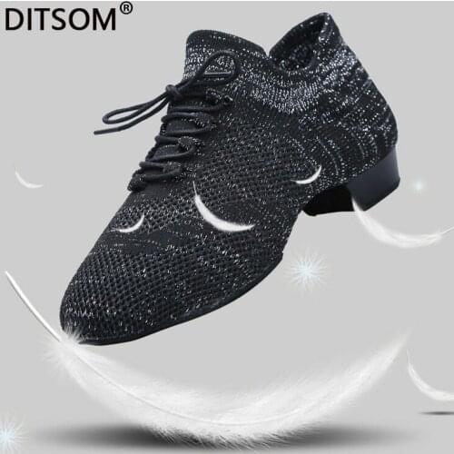 Summer Latin Dance Shoes Woman 2021 Integral Fly Knitting Breathable Jazz Sneakers Ballroom Dance Shoes Men Training Shoes Black