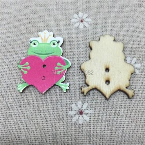 50pcs Wooden Sewing Buttons Scrapbooking Frog Green Two Holes Heart Pattern 3.4cm x 2.6cm