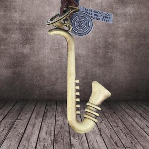 Vintage Musical Instruments Car Key Chain Pendant Music Lovers Couple Keychain Bags Saxophone Key Ring Tags Gifts