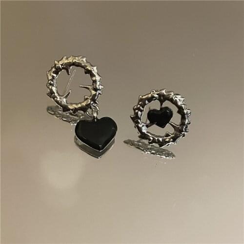 Origin Summer Punk Black Enamel Love Heart Earrings for Women Hip Hop Silver Color Metal Circle Asymmetric Dangle Earrings Gift