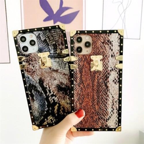 Luxury Square Snake Skin Phone Case For iphone 12Pro Case 11Pro MAX XS MAX XR 7 8Plus Fashion Square Vintage Snake Pattern Cover