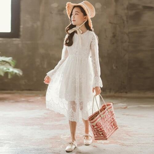 2019 New Girls Dress White Long Sleeves Lace Princess Dress Fashion High Waist Kids Dresses Beach Party Dress RT392
