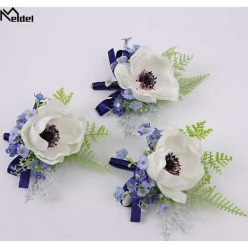 Blue White Wrist Bracelet for Bridesmaids Groom Boutonniere Pins Cuff Bracelet Silk Wedding Witness Sister Brooch Corsage Flower