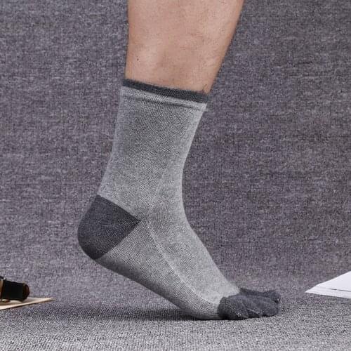 Quality Autumn Winter Cotton Men Toe Socks Breathable Sweat-absorption Male Five Fingers Socks Soft Warm Men Casual Sox MKF002