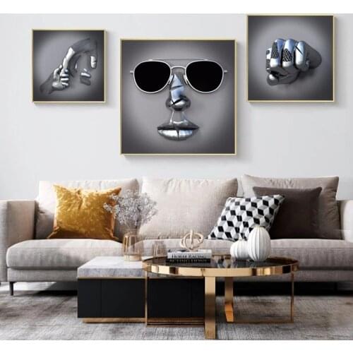 Statue Art Posters and Prints Wall Pictures Creative Fist Gesture Canvas Painting Modern Nordic Living Room Home Decoration