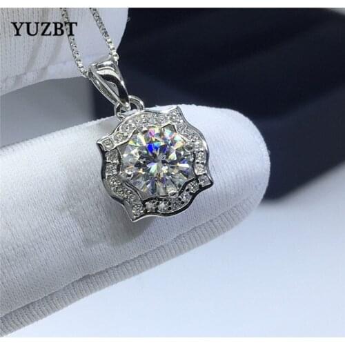18K White Gold Plated 925 Silver 1 Carat Excellent Cut Gemstone Diamond Test Past D Color Moissanite Pendant Necklace for Party