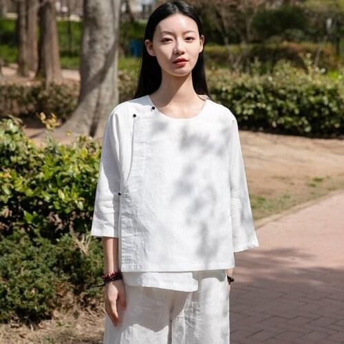 Johnature Women Chinese Style Shirts O-Neck Ramie Vintage Loose Tops 2021 Summer New Solid Color Leisure Blouses