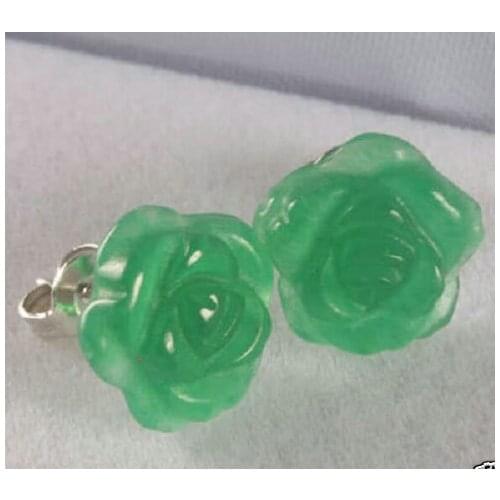 PRETTY CHINESE CARVED GREEN Natural JADE ROSE FLOWER STUD EARRINGS