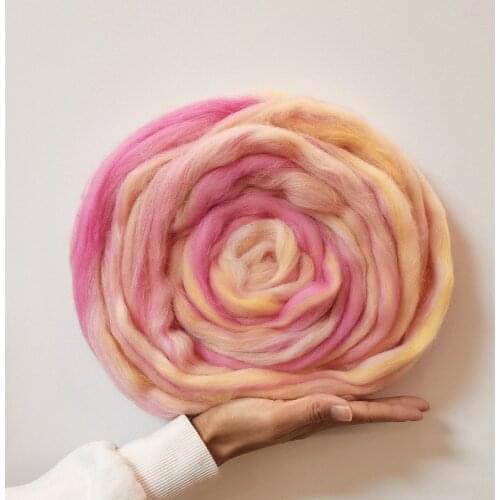 Blended Wool 50g Merino Mixed Wool Roving for Wool Felting Kit Felt Wool for Needle and Wet Felting Supplies (No.18)