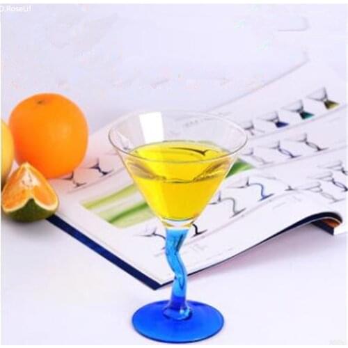 Creative Glass Cocktail Martini Cocktail Triangle Unleaded Glass Goblet Wine Glasses Crystal