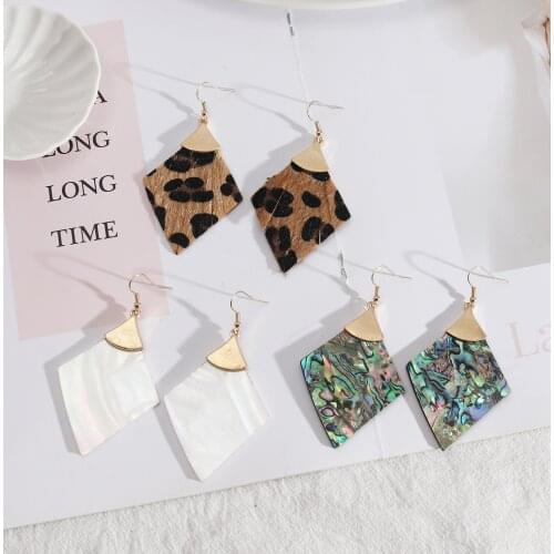 Fashion Triangle Tip Mother Pearl Abalone Fanshaped Snakeskin Leopard Tassel Lines Drop Earrings for Women