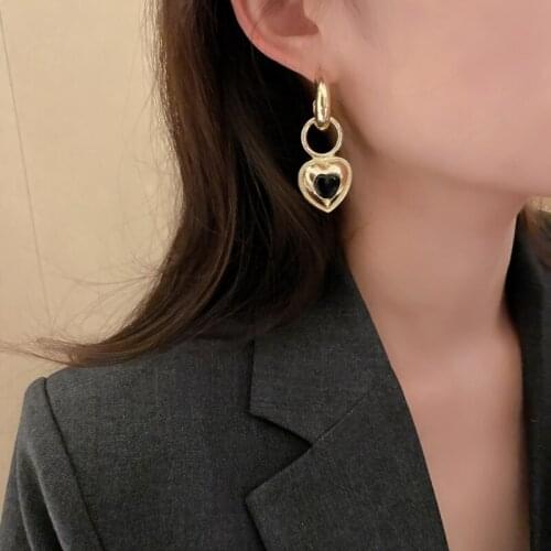 Summer new style personality creative love pendant earrings luxury fashion casual dance party earrings for women