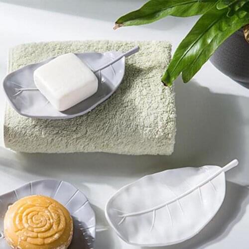 Bathroom Dish Plate Case Soap Dish Leaf Shape Self Draining PP Keep Sponge Dry Soap Tray for Bathroom Box Dispenser Soap Rack