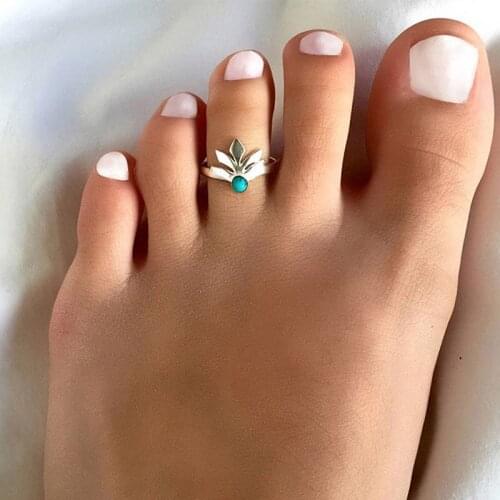 Vintage Leaf Toe Rings For Women Fashion Summer Beach Simple Foot Rings Plated Glossy Open Adjustable Alloy Ring For Girl
