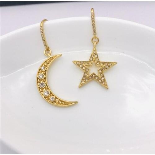 CSxjd New retro star and moon shape fashion wild gold-plated asymmetric earrings jewelry