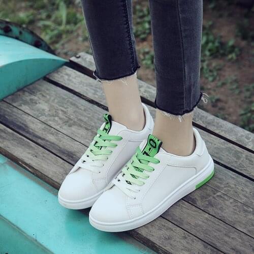 Women Sneakers Fashion Breathble Vulcanized Shoe Pu leather Platform Lace up Casual White Tenis Feminino Zapatos Mujer YYJ45