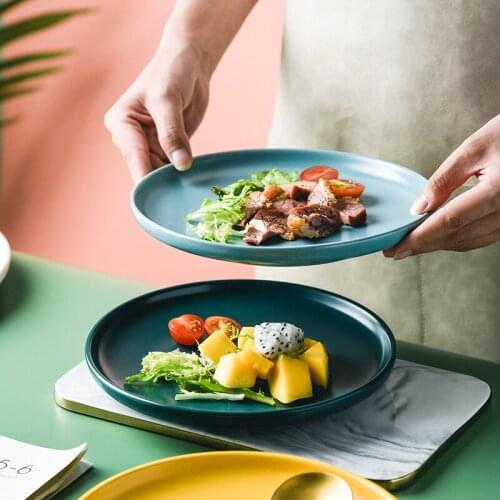 Porcelain Round Dinner Plate Salad Dessert Plate 8 Inch Elegant Round Serving Plate for Steak Pasta Fruit and Salad