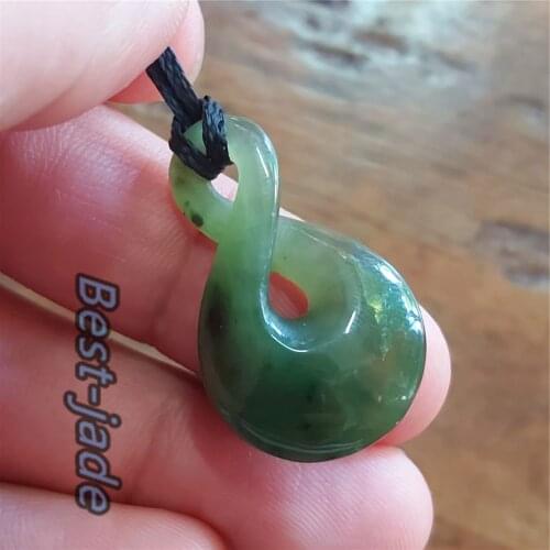 Natural Green Nephrite Twist pendant Maori style Jewelry gift NZ POUNAMU Necklace Canadian jade Aquaman Greenstone