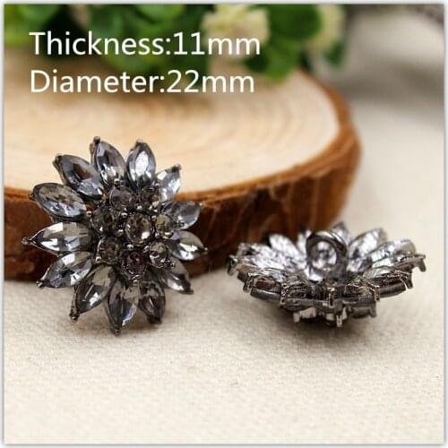 1551045,1 pcs, Acrylic metal jewelry diamond buttons,flower patterns buttons, garment accessories DIY materials