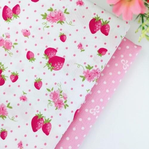 Pink Strawberry Bow 100% Cotton Fabric Meter for Quilting Telas to Pacthwork Crib Bumper Sewing Cloth Dress Pillows Cover Tissue