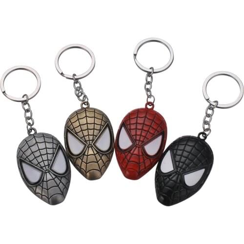 1PCS Spider-Man Mask Keyboard Avenger Alliance Peripheral Jewelry Hanging Keychain Metal key Rings Key Auto Accessories