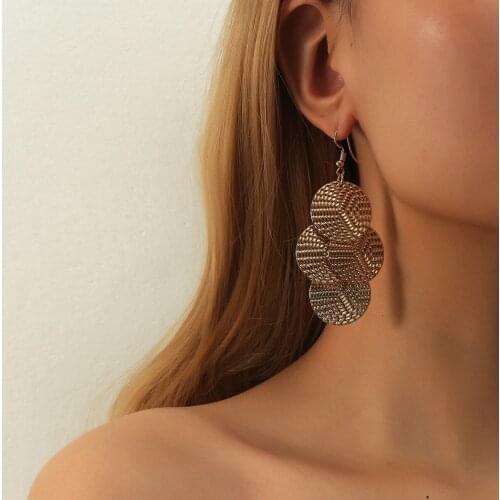 2021 New Fashion Simple Multi-layer Metal Round Texture Earrings Womens Creative Fashion Jewelry Accessories