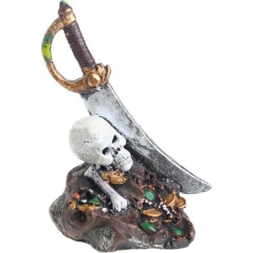 Aquarium Landscape Decoration Hollow Pirate Skull Resin Hidden Cave Fish Tank Decoration Resin Crafts Aqua