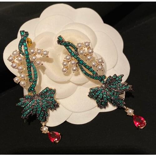 Korean Pop Luxurious Green Maple Leaf Earring Classic Cubic Zirconia Crystal Spring Party Accessories For Women Jewelry Charms