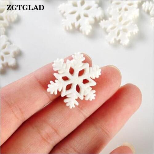 ZGTGLAD 10Pcs/lot 20mm Classic White Snowflake Resin Ornaments Christmas Xmas Holiday DIY Decor Party Home Decoration