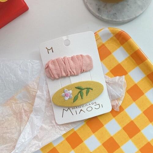 2pcs/Set 2021 Spring And Autumn Childrens Embroidery Printing Cute BB Clip Hair Accessories Fashion Solid Color Two-piece Set