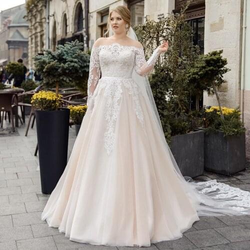 A-Line Boat Neck Long Sleeve Wedding Dresses 2021 Lace Appliques Tulle Plus Size Bridal Gown With Button Back Sweep Train