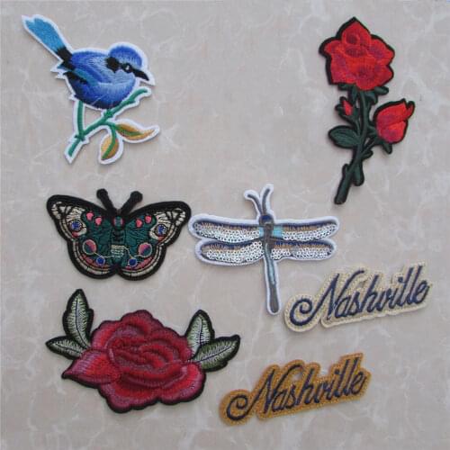 High quality horse bird flower Small Patch Computer Embroidery Hand Sewing Ironing Sticker On Cloth Garment Hat Bag Accessories