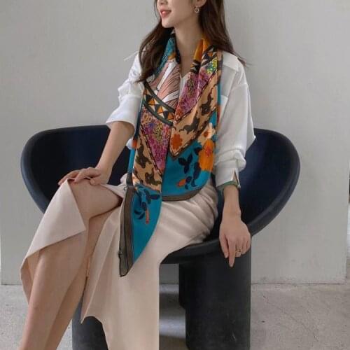 Dropship Women Luxury Silk Twill Head Scarf Fashion Kerchief Print Rabbits Scarfs 90cm Square Headband Neck Scarves For Ladies