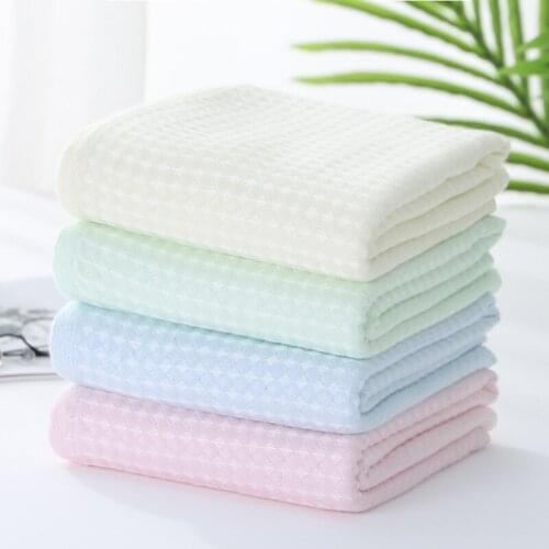 100% Bamboo Fiber Soft And Quick-Drying Waffle Bath Towel Absorbent Beach Towel For Body Towel TJ3759