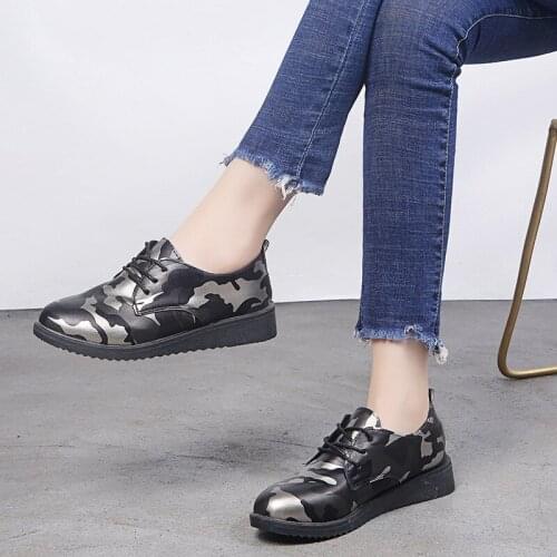 2019 autumn Camouflage Round Toe woman sneakers Fashion Breathable Shallow Women Shoes Women Flat Bottom casual shoese S4-83