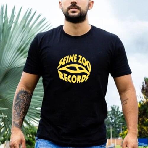 Seine Zoo Records Gold Printing Men T Shirt Trendy Streetwear High Quality 100%Cotton Casual Men Clothing Summer Fashion Tee