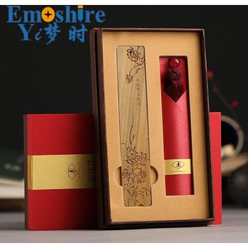 Red Woody Bookmark Chinese Style Creative Gift Complex Classical Art Tassel Sandalwood Bookmark Custom LOGO Lettering M067