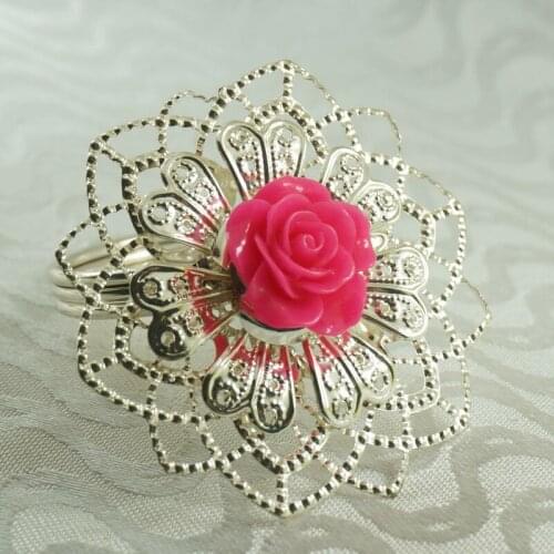 Rose flower napkin ring, beaded wedding napkin holder