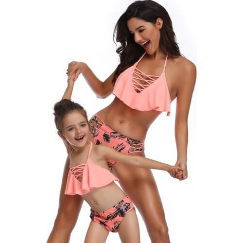 Mommy And Daughter Swimsuit Leaf Print Ruffled Mother Daughter Matching Swimsuits Summer Bikini Mae E Filha Family Swimwear