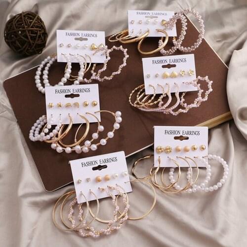 KISS WIFE Vintage Big Pearl Hoop Earrings Set For Women Fashion Geometric Heart Circle Hoop Earrings Travel Wedding Jewelry Gift