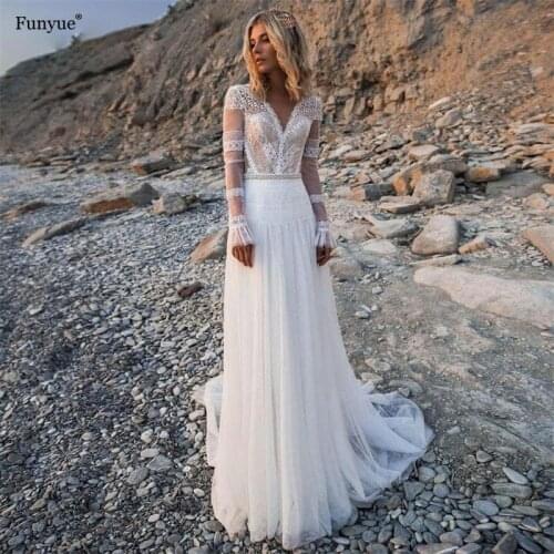 Charming Flare Sleeve Wedding Dress 2021 New Arrival Sexy V-Neck A-Line Tulle Bridal Gown Bohemian Floor-Length Robe De Mariage