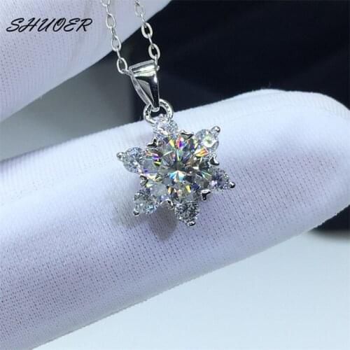 Classic 925 Sterling Silver Diamond Tester Past D Color Moissanite Star Pendant Necklace Brilliant Cut 1 Carat Gemstone Necklace